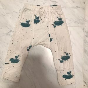 Kate Quinn panda pants // size 12-18 months
